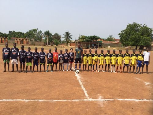 Match inaugural à l’école de DJOGNANGBO