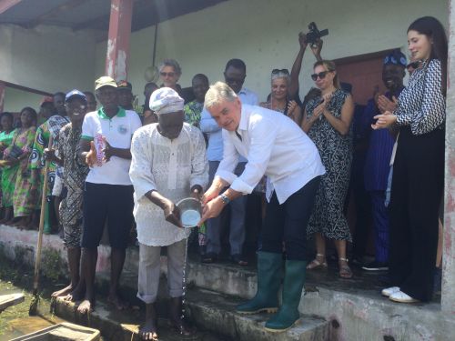 Lancement des travaux pour une école primaire à Vekky dans la commune de SO AVA