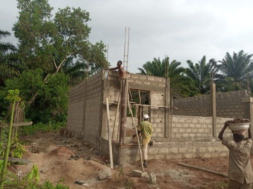 Evoluion des travaux de l'école de Goutin dans la commune de ADJOHOUN