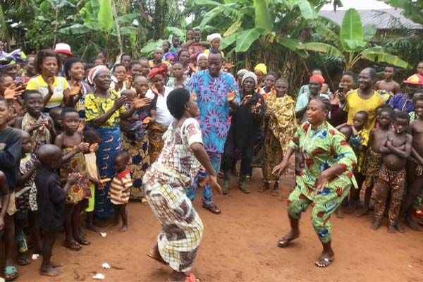 Association MJ pour l'enfance œuvre chaque jour, pour améliorer les conditions de vie des enfants et habitants du Bénin, Togo,Côte d'Ivoire