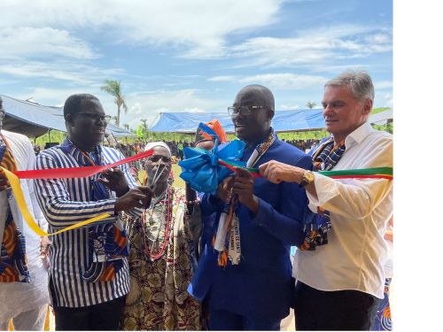 Inauguration d'une maternité à DEKANME, SO-AVA.