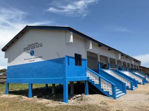 Inauguration d'une école à VEKKY.